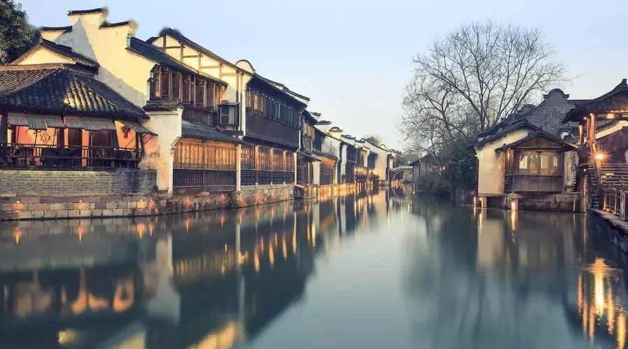 县委书记落马还在吹嘘:和老板处得像亲兄弟