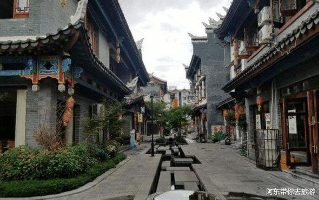 升空的愤怒奶奶